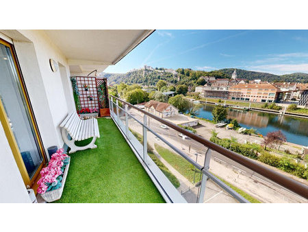 appartement t3 de 66.19 m2 traversant sans vis à vis avec 2 terrasses +2 garages