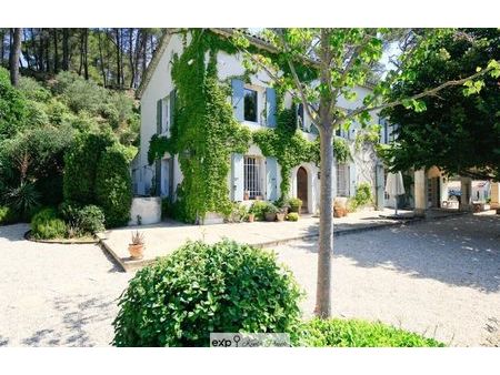 vente maison 8 pièces 254 m² aix-en-provence (13090)