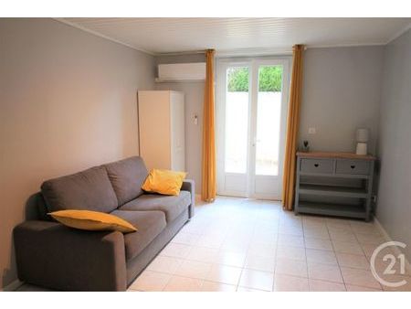 appartement studio à louer - 1 pièce - 26 61 m2 - sarlat la caneda - 24 - aquitaine