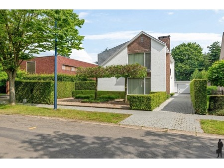 huis te koop in kontich met 4 slaapkamers