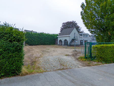 garage te huur in berendrecht