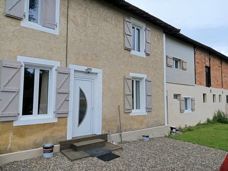 ancien corps de ferme renove sur plus d'un hectare