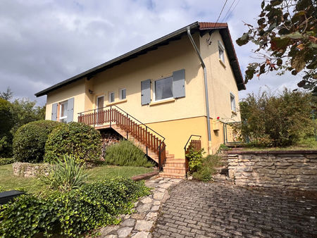 maison familiale de 114 m² avec jardin et terrasse au calme a guenviller