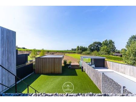 belle maison ben spacieuse avec jardin paysager à gavere