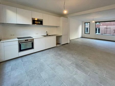 bel appartement remis à neuf en 2022 avec 1ch-terrasse 12m²