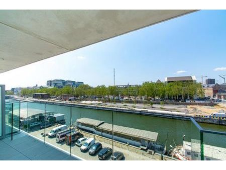 app. non-meublé 2 ch. avec terrasse et vue sur le canal