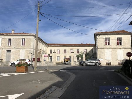 vente maison 30 pièces 1700 m²