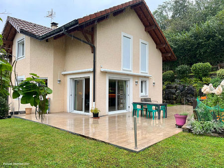 maison 6 pièce(s) 150 m²