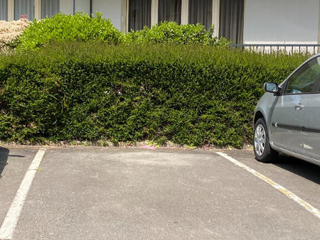 location garage box et parking à rennes sainte-thérèse (35000) : à louer / 10m² rennes sai