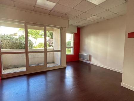 location bureaux et commerces à rennes (35000) : à louer / 72m² rennes