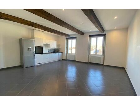 location appartement  m² t-4 à castres  695 €