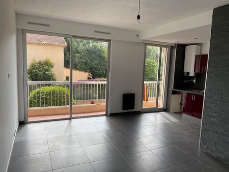 appartement 2 pieces 52 m2 + terrasse