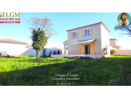 villa 4 pièces avec garage sur un terrain de 688m² piscinable