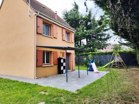 maison 5 pièces 82 m²