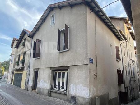 aveyron - villefranche de rouergue - maison de ville à rénover avec patio couvert