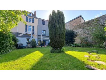 vente maison à laval (53000) : à vendre / 223m² laval