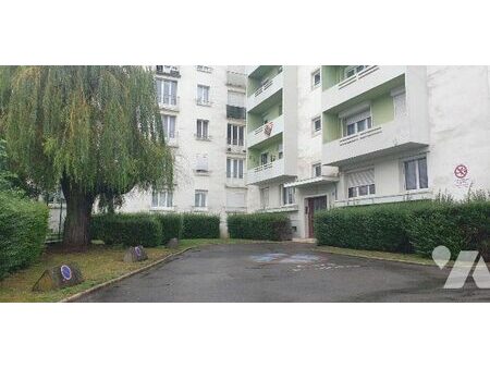 location appartement 2 pièces 55 m²