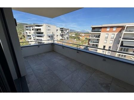 location appartement 3 pièces 76 m² ajaccio (20000)