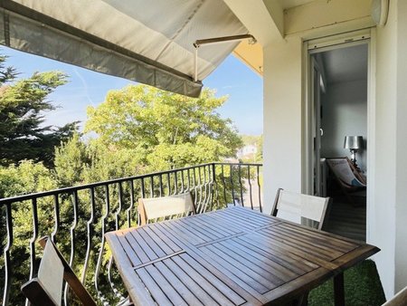 vente appartement 3 pièces de 57 m² à biarritz (64200)