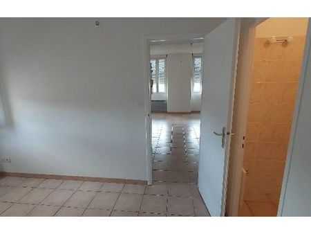 location appartement 2 pièces 35 m² pauillac (33250)