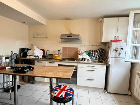 location appartement 2 pièces au mans république (72000) : à louer 2 pièces / 48m² le mans