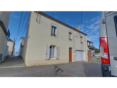 location maison meublé à concarneau (29900) : à louer meublé / 70m² concarneau