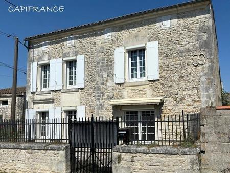 vente maison piscine à saint-savinien (17350) : à vendre piscine / 137m² saint-savinien