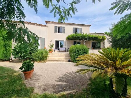 jolie maison entre ville et campagne