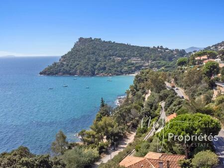 exclusivite rayol canadel sur mer charmant mazet de 105m2  4 chambres  vue mer