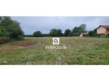 terrain 1 271 m² attignat