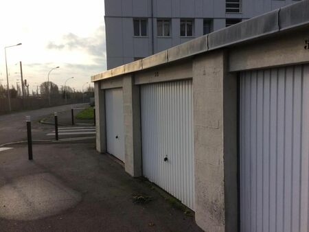 garage/box 14 m² le havre