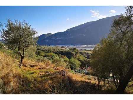 vente terrain 1042 m²