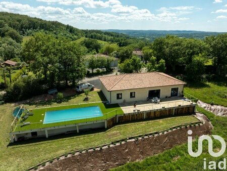 vente maison 6 pièces de 156 m² à camburat (46100)