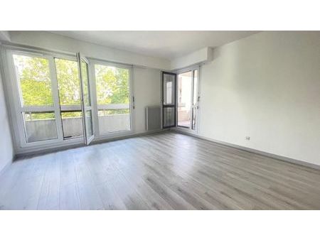 location appartement 3 pièces 66 m²