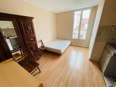 studio meublé 16m2 à 200m du métro/gare montparnasse