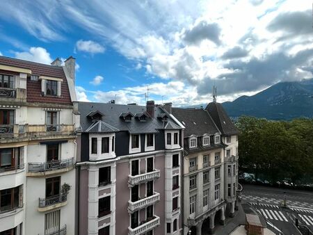 loue appartement meublé t2 hyper centre ville annecy