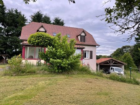 propriété 5 pièces 104 m²