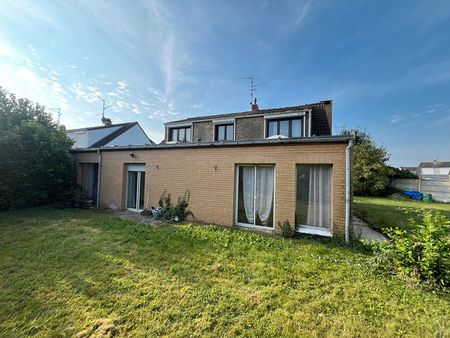 maison 7 pièces 185 m²