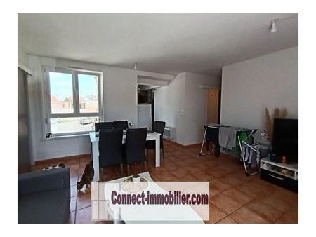 immeuble 11 pièces 200 m²