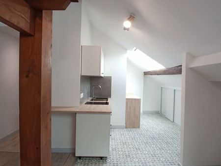 a louer studio de 29m2 avenue de laon