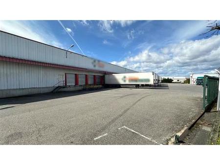 location entrepôt st priest 3 346 m²