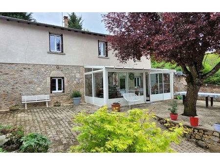 vente maison 7 pièces 200 m² chambost-longessaigne (69770)