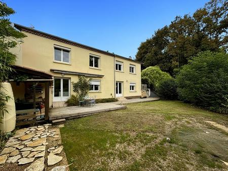 maison perigueux 6 pièce(s) 140 m2