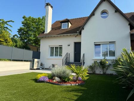 belle maison familiale située dans un quartier recherché au calme