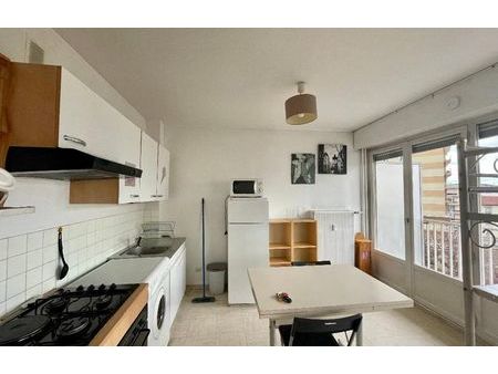 location appartement 1 pièce 33 m² saint-étienne (42000)