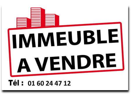 a vendre immeuble meaux 113 m2 local commercial et appartement de type f3