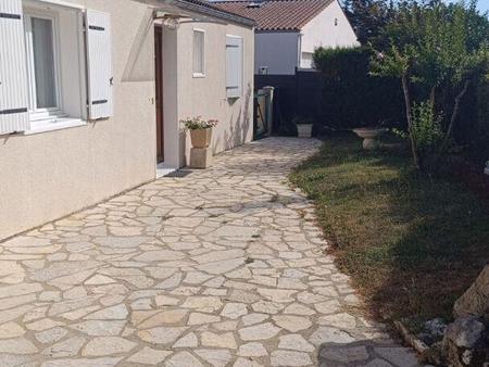 vente maison à royan (17200) : à vendre / 87m² royan