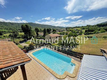 vente villa 5 pièces 130 m²