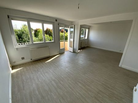 location appartement 3 pièces 74.42 m²