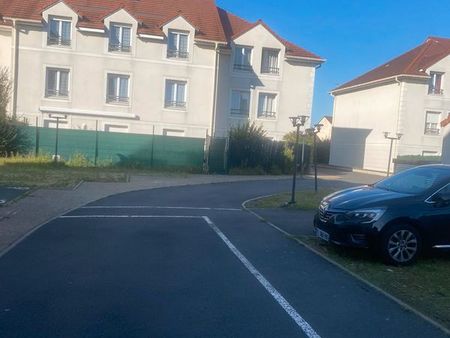 appartement 3 chambres en zone pavillonnaire